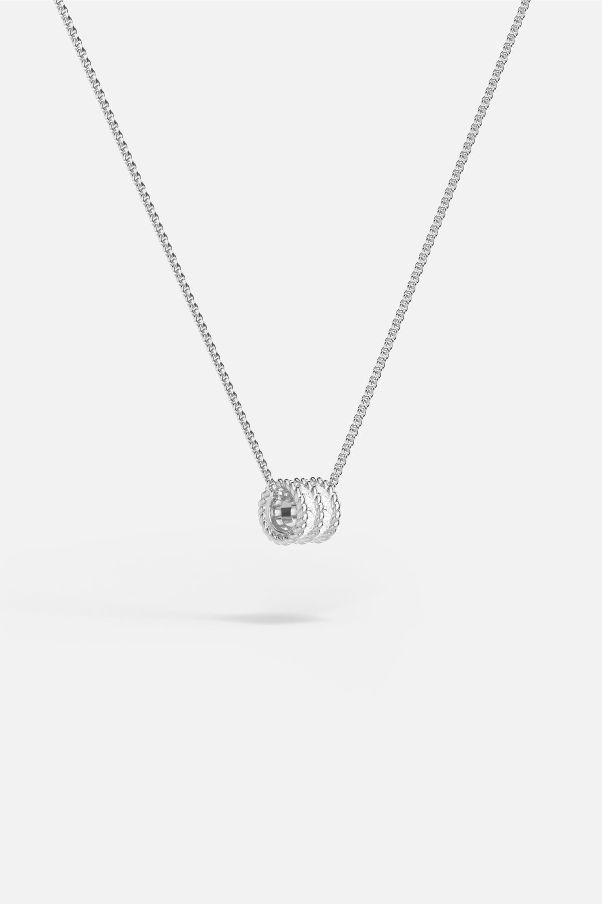 03-WC8378OX-APM-Monaco-Necklace