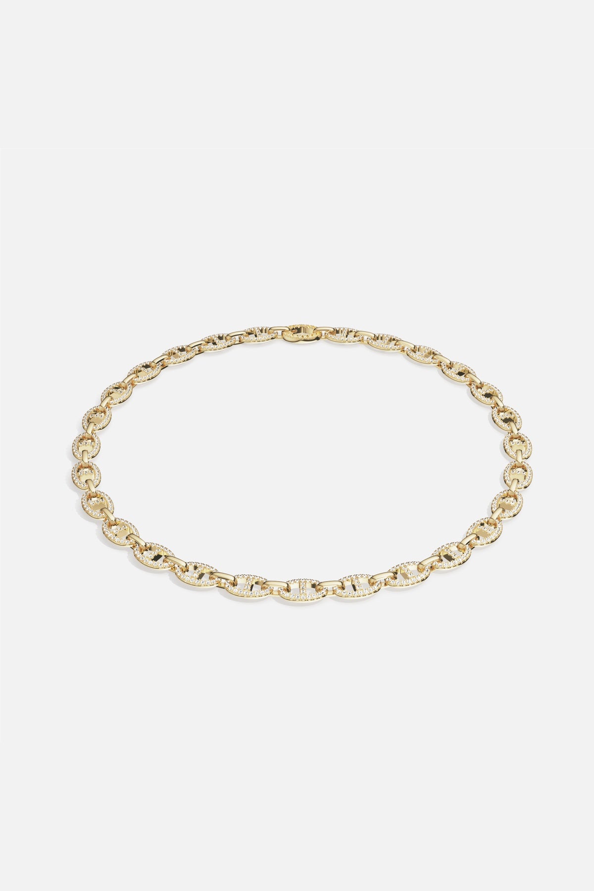 APM Monaco chain necklace in a warm gold color, effortlessly bold and radiant.
