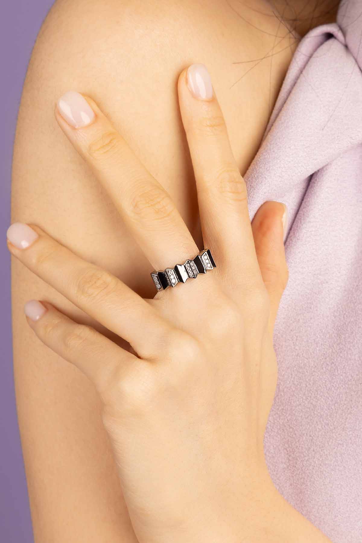 Up and Down Silver Ring - APM Monaco