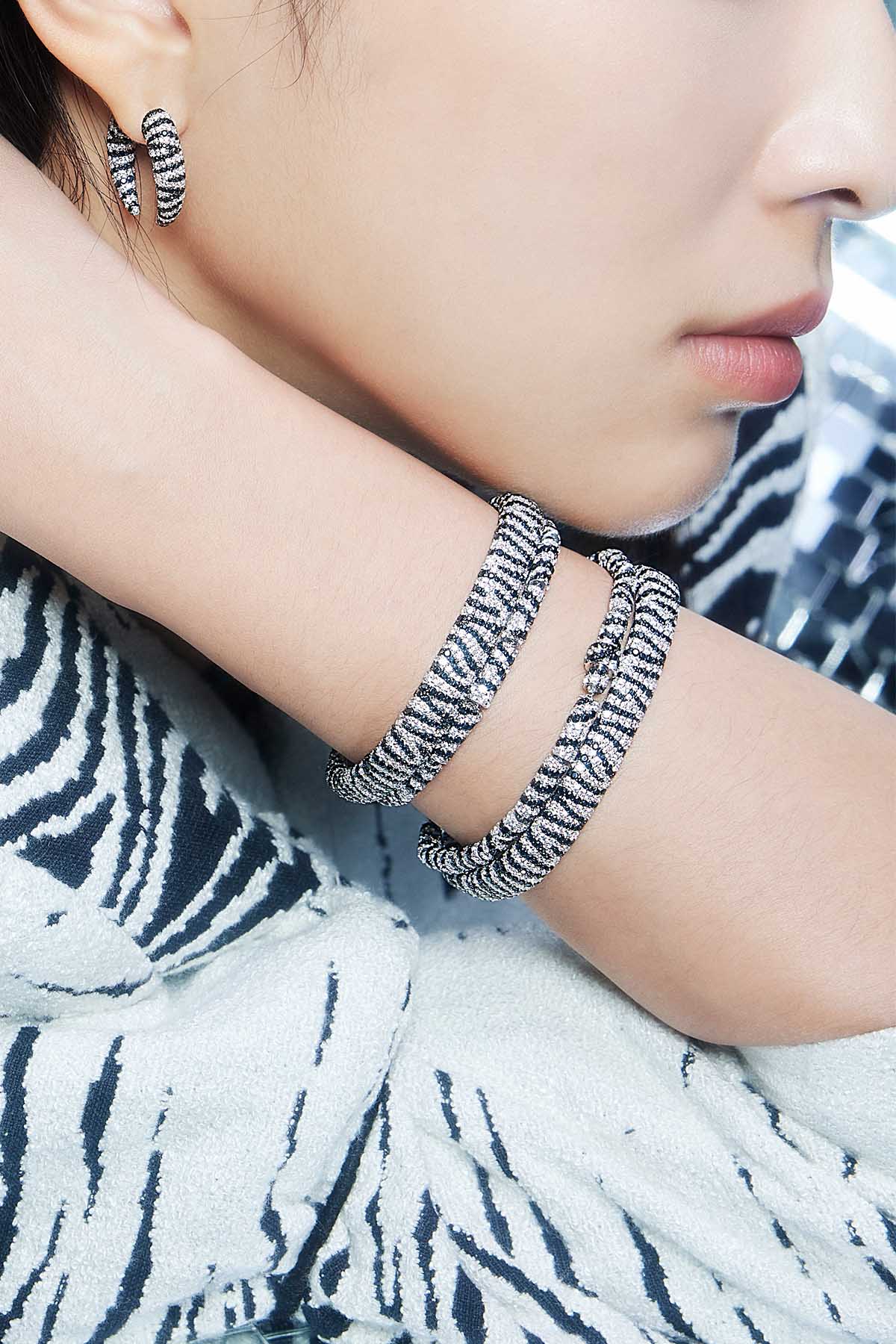 APM Monaco Zebra Bangle in Silver