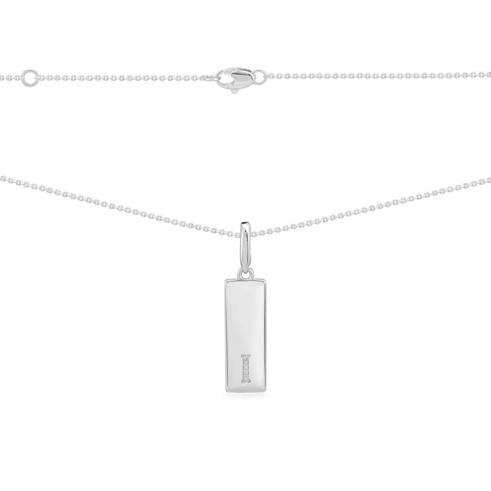 Necklaces APM Monaco: silver necklace with a vertical rectangular pendant bearing a vertically inscribed I on a slender chain.