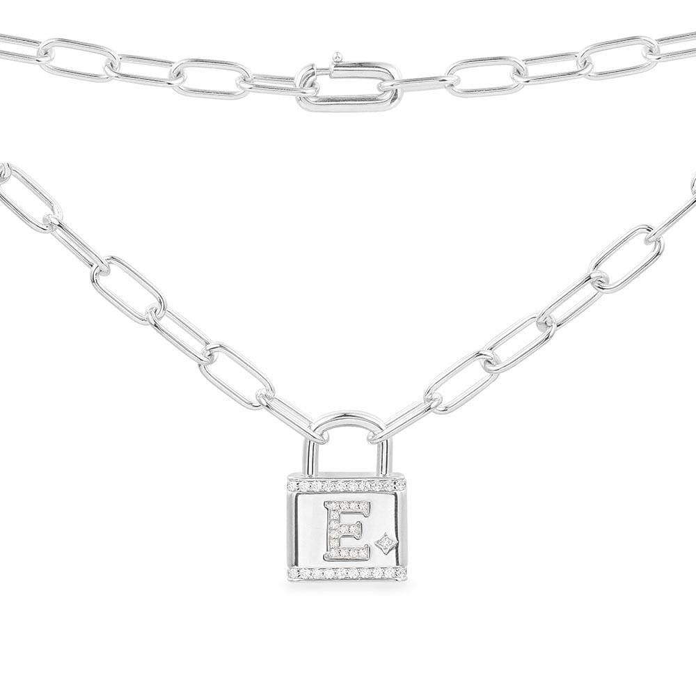 Necklaces APM Monaco, white chain with rectangular lock pendant bearing the initial E.