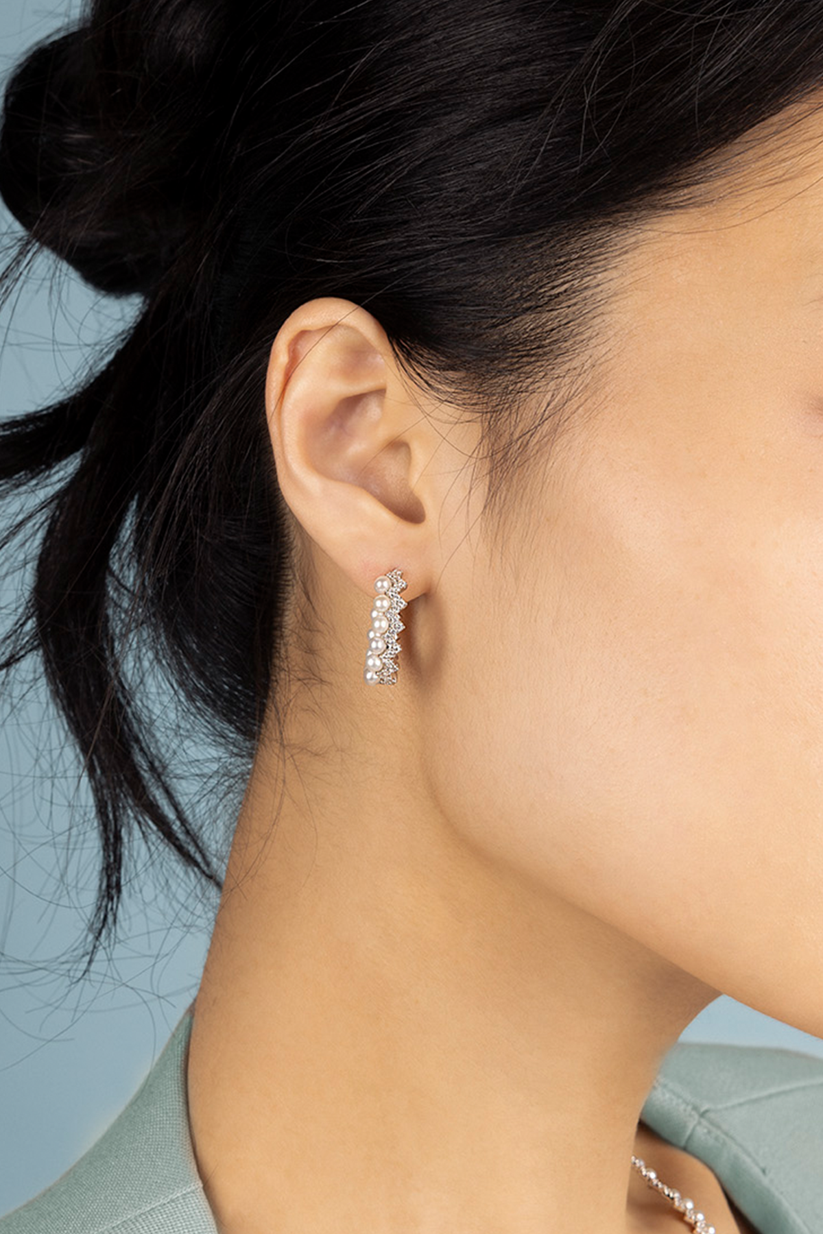 Up And Down Hoop Earrings with Pearls - APM Monaco UK