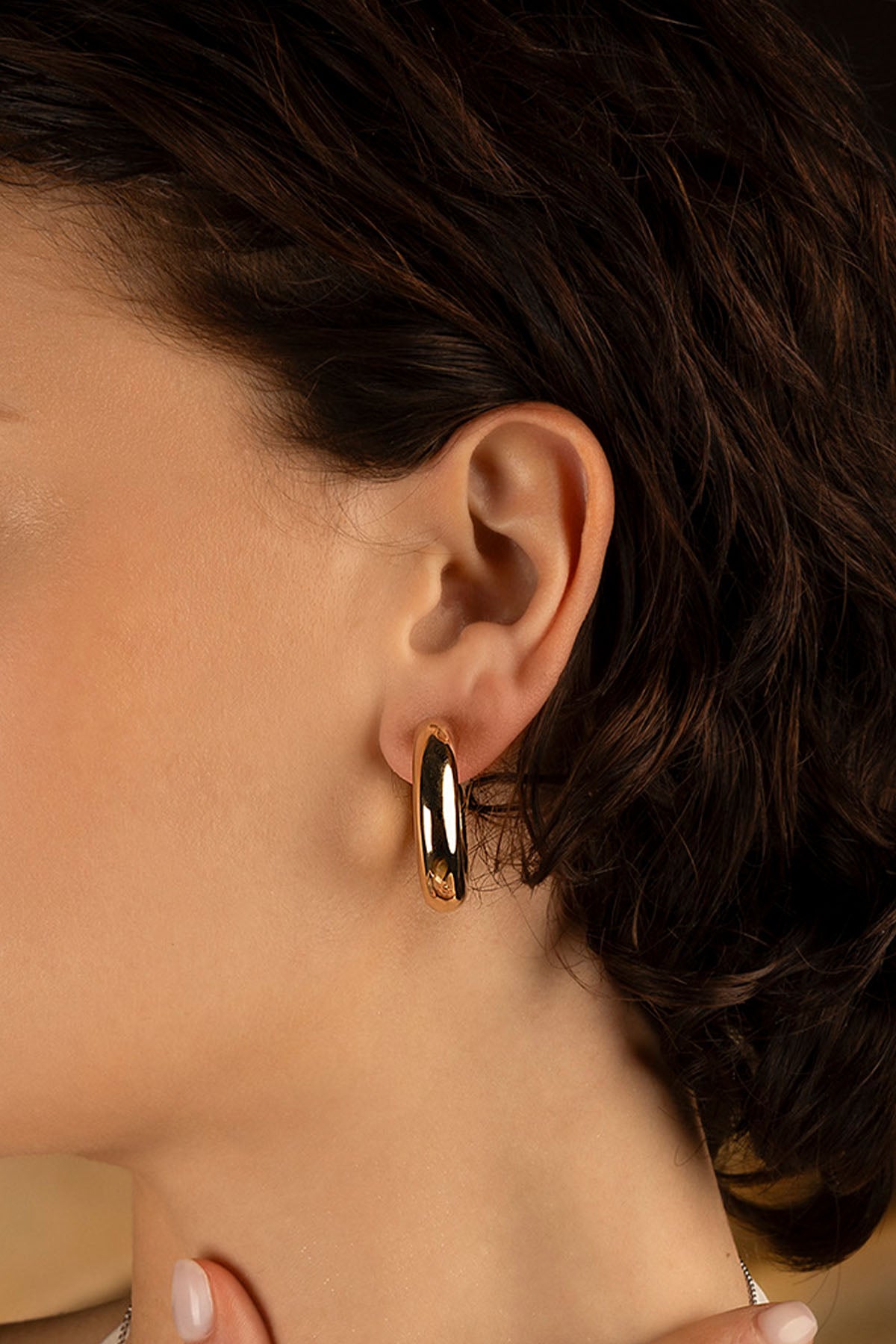 APM Monaco Bold Hoop Earrings in Yellow Gold