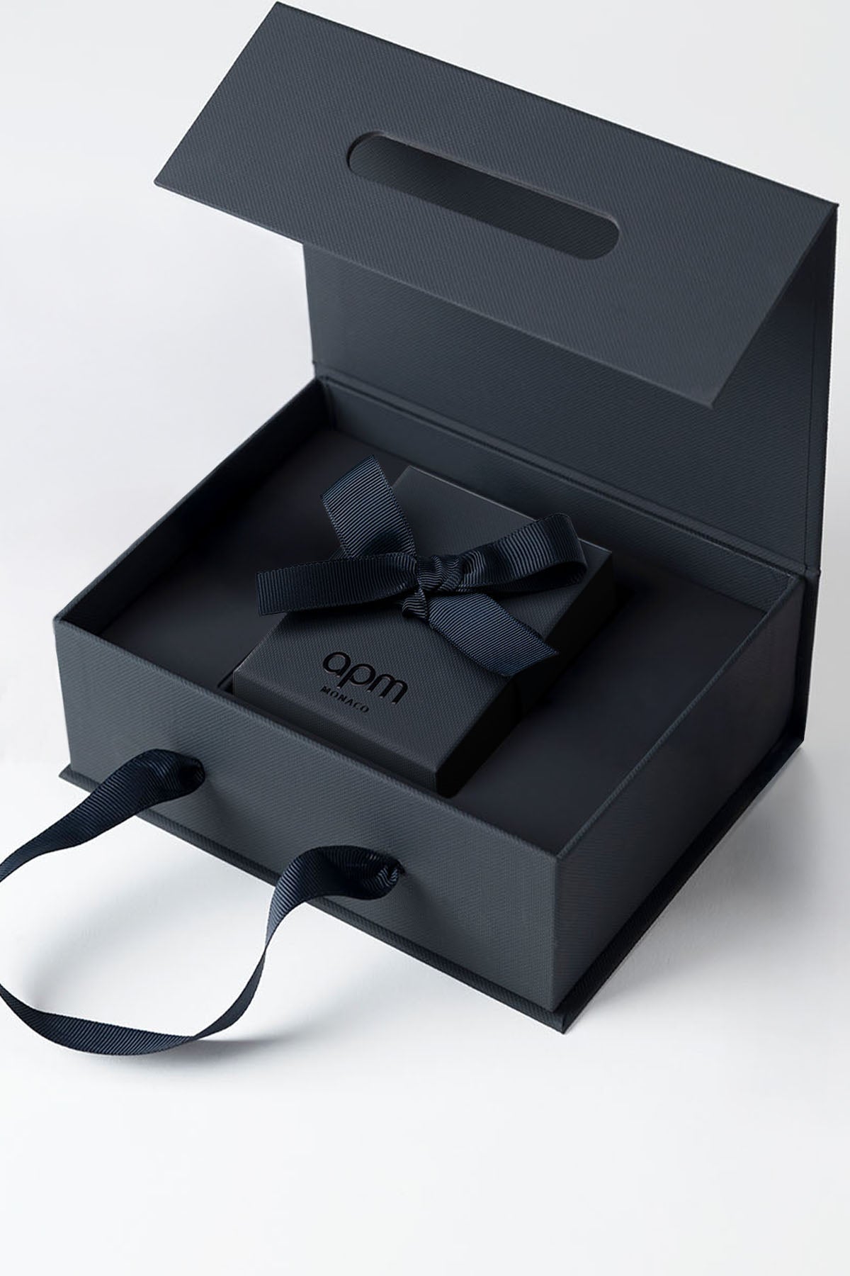 APM-Monaco-Product-Packaging-PDP