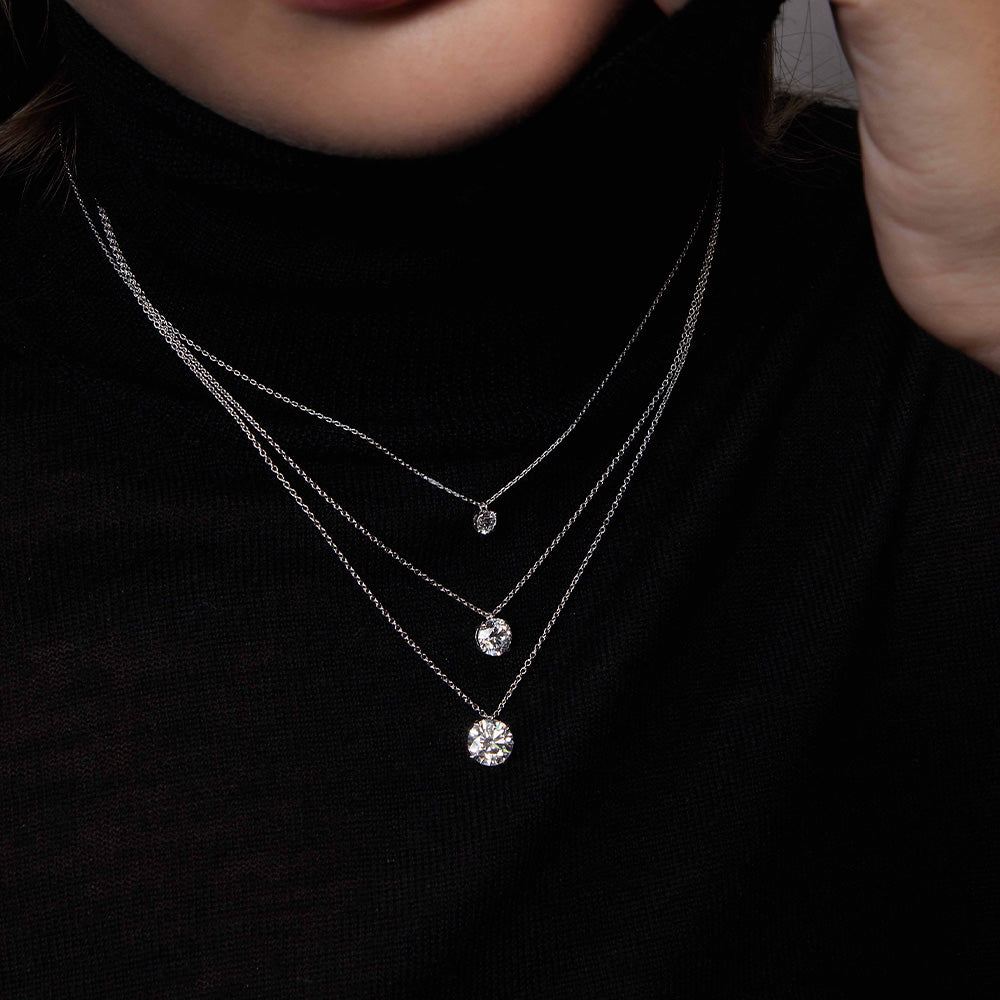 APM Monaco Round Diamond Necklaces
