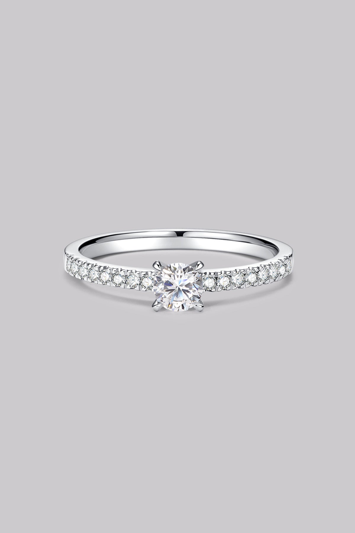 Pavé Round Diamond Ring (0.39ct) - APM Monaco UK