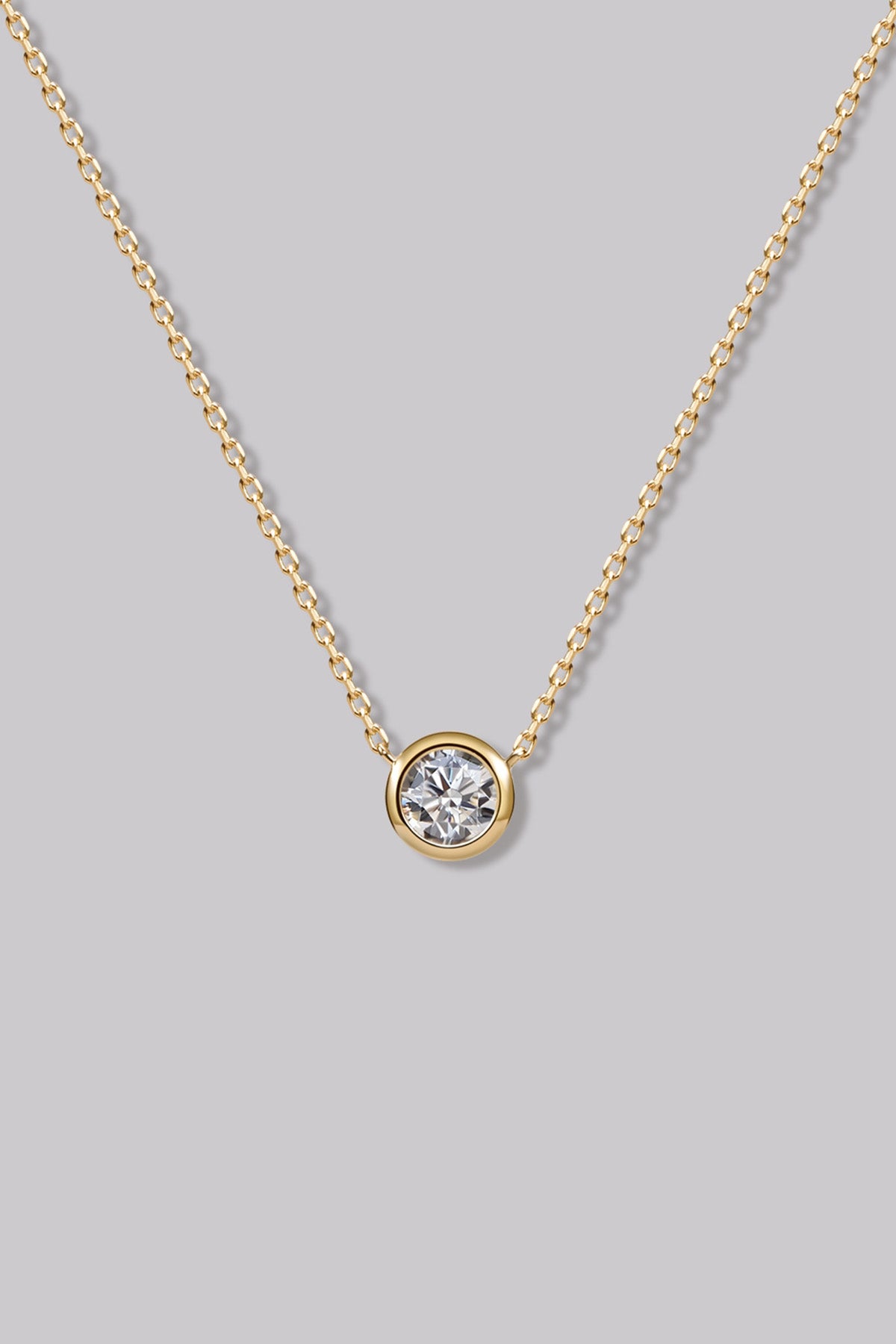 Round Diamond Necklace (0.24ct) - APM Monaco UK