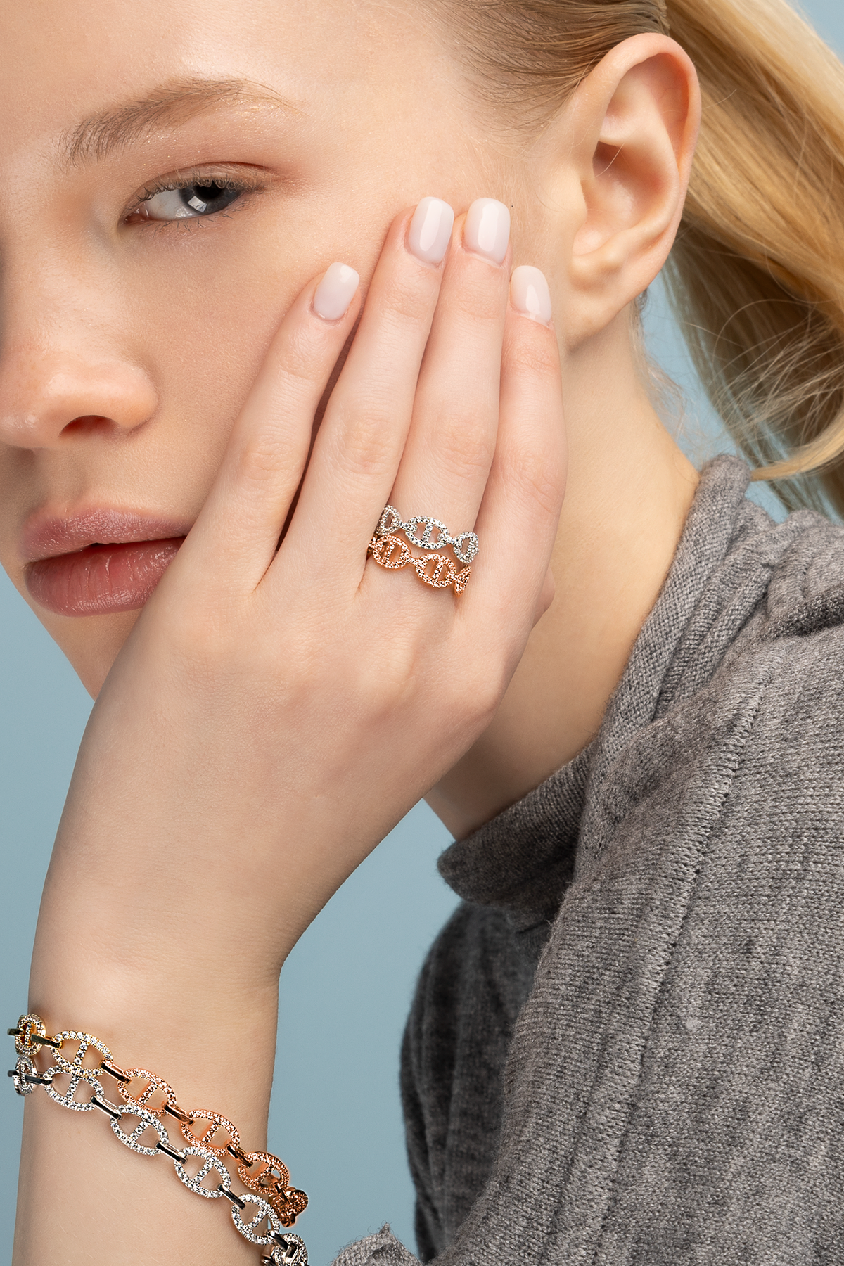 APM Monaco Maille Marine Ring in Rose gold