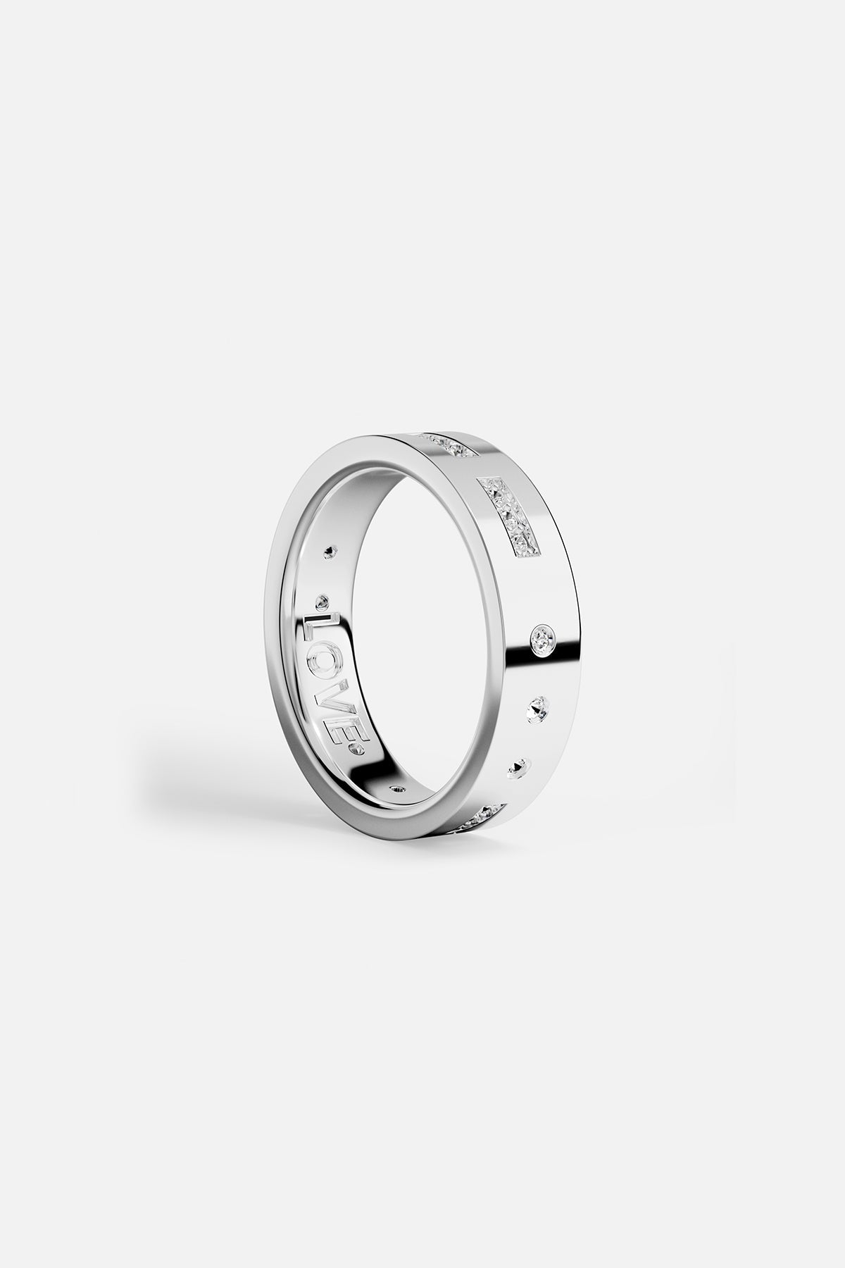 APM Monaco Ring LOVE