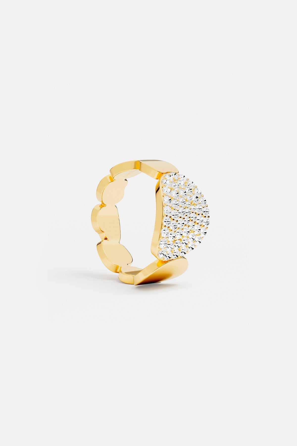 APM Monaco Galet Ring in Yellow Gold
