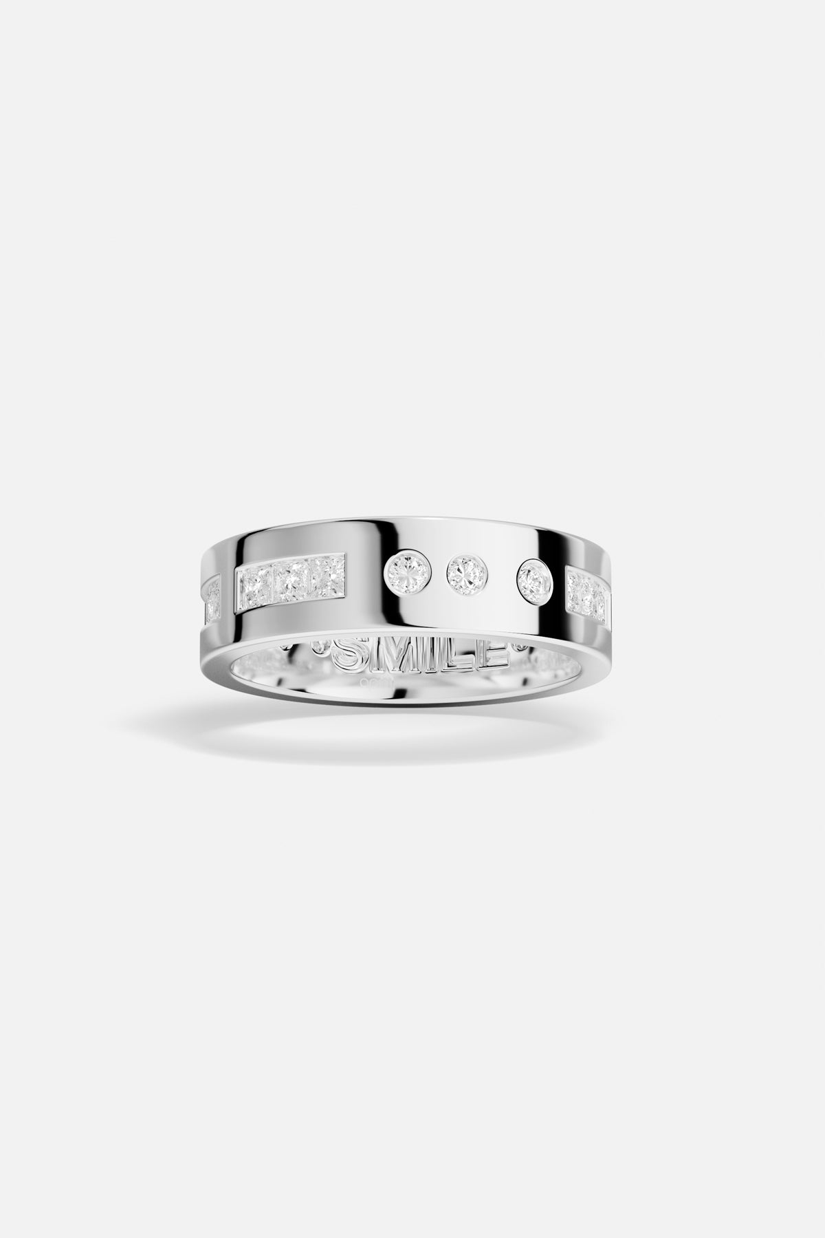 APM Ring in rhodium finish, a polished band with quiet sparkle and effortless charm.