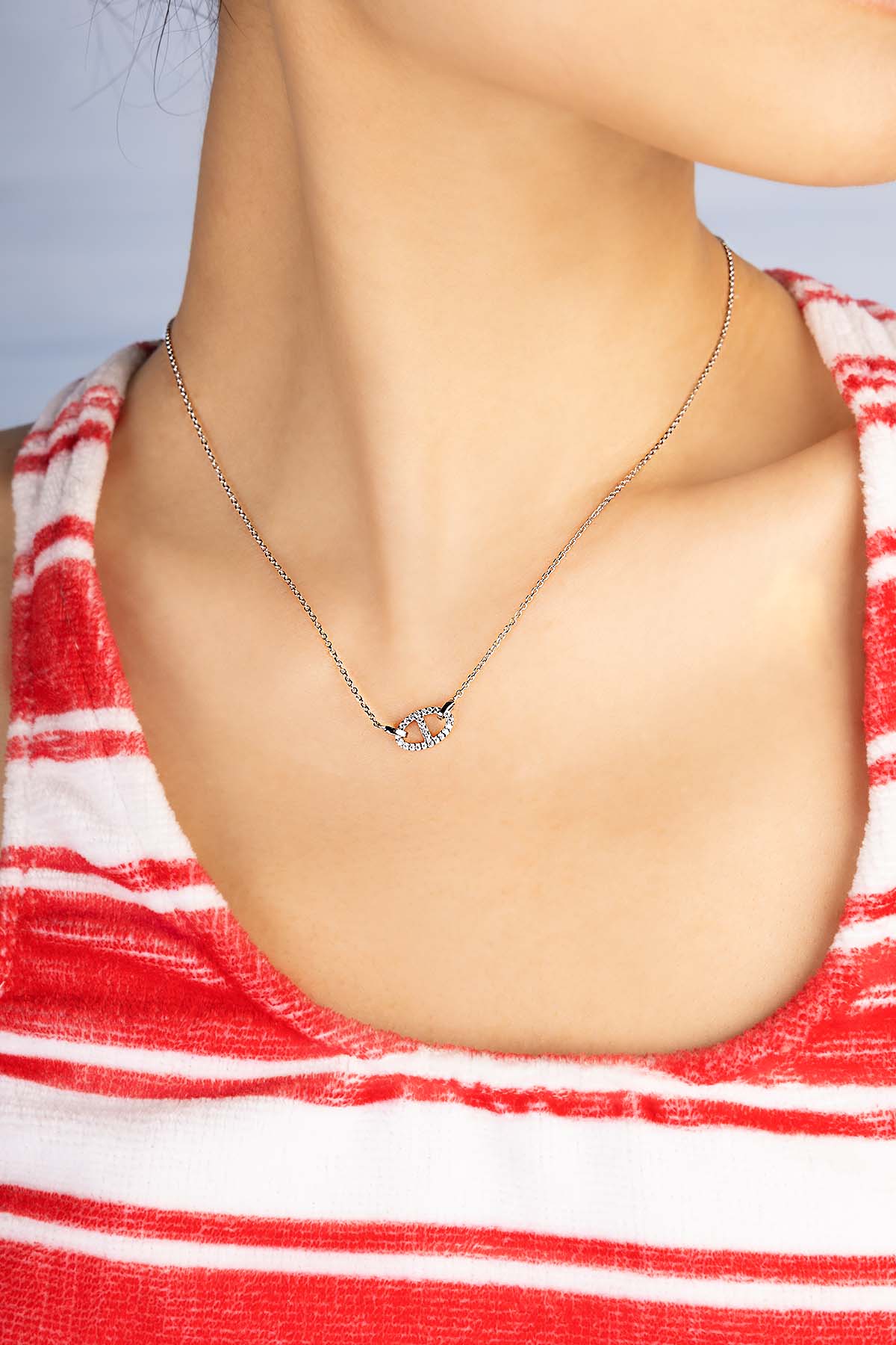 02-WC7548OX-APM-Monaco-Marine-Necklace