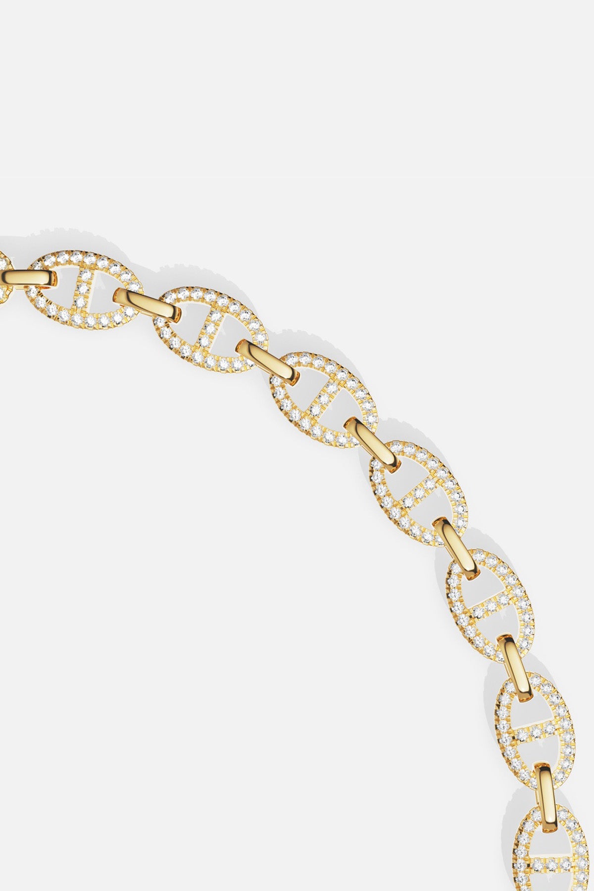 APM Marine Bracelet, golden links shimmering with quiet confidence and effortless allure.