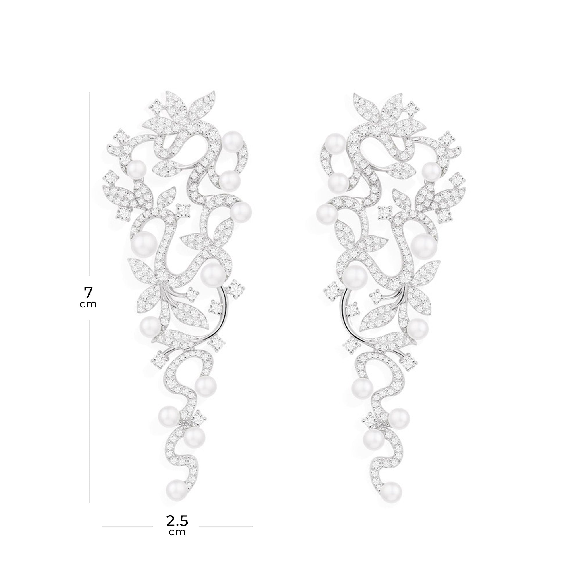 APM Monaco Long Flower Drop Earrings With Pearls Jewelry in Silver