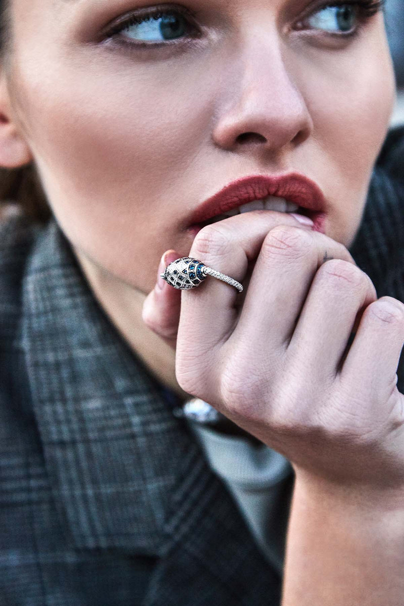 APM Monaco Oval Cross Ring in Silver
