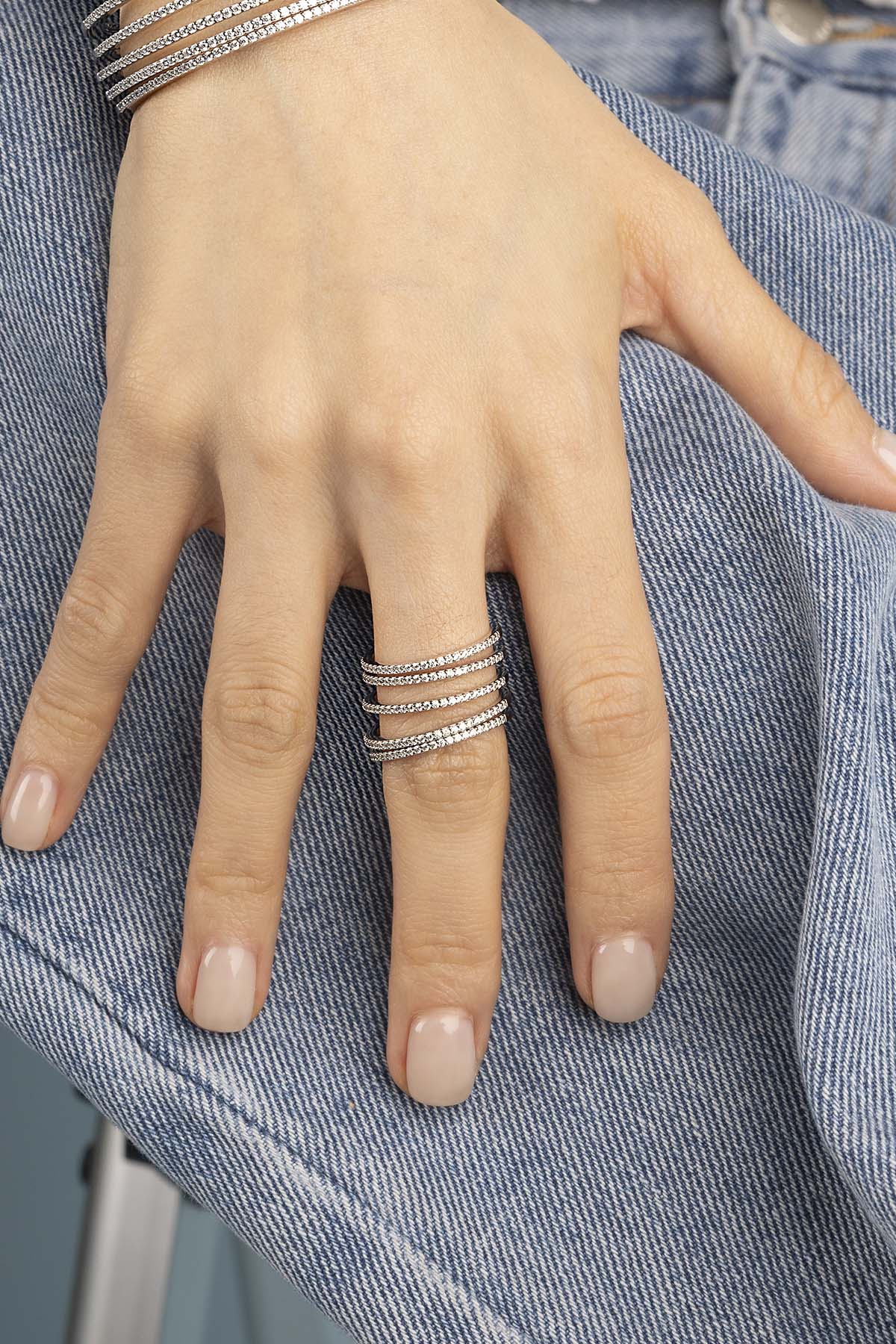 APM Monaco Linear Pavé Ring in Silver