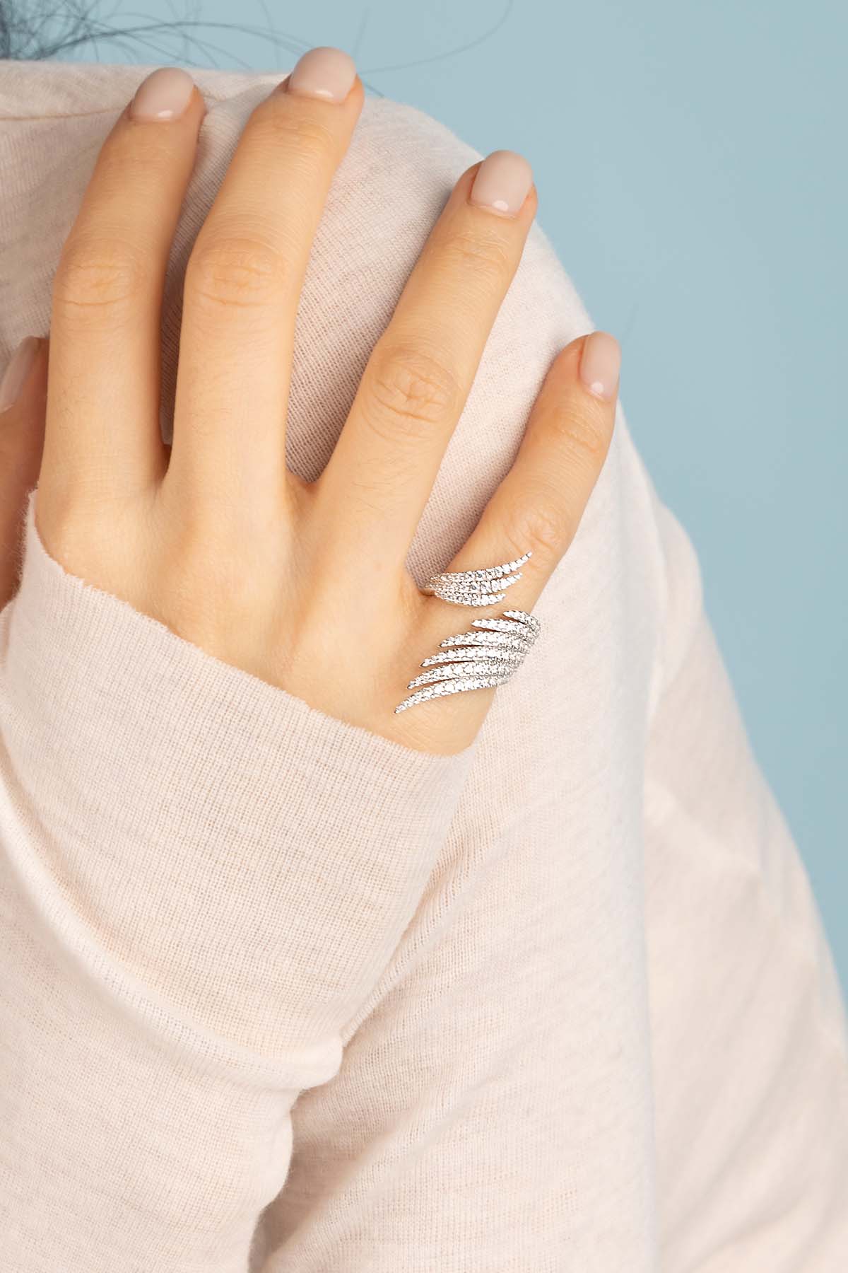 APM Monaco Statement Palm Phalanx Ring in Silver