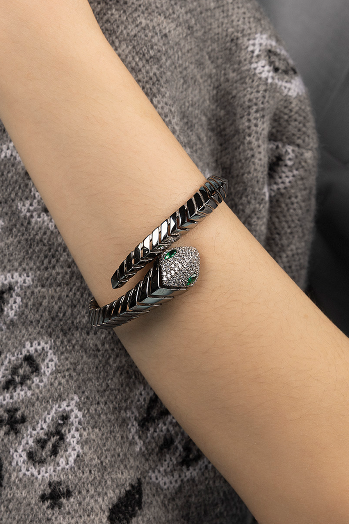 Kaa Wrap-Around Bangle