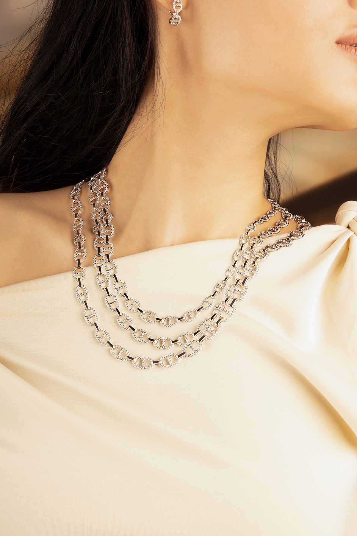APM Monaco Maille Marine Chain Necklace in Silver worn on neck