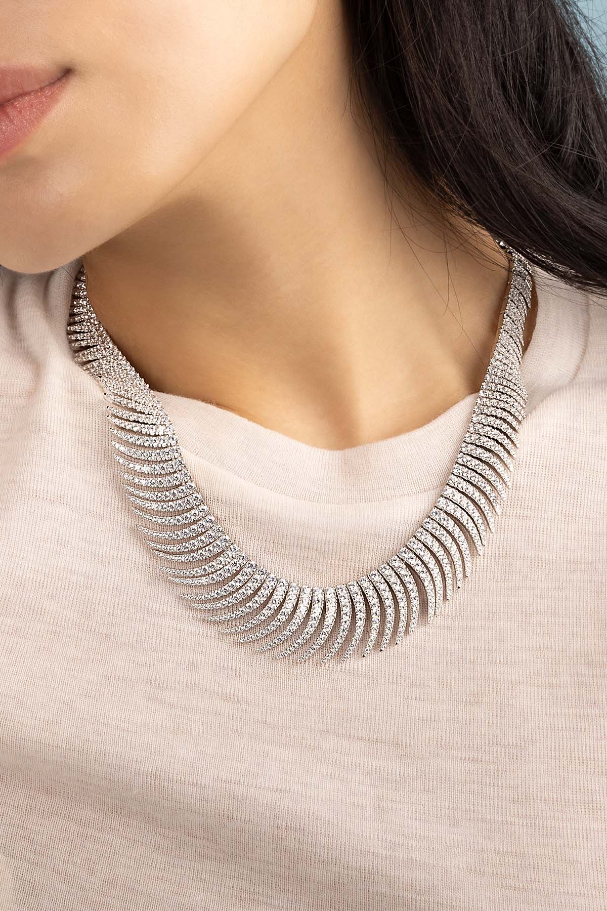 APM Monaco Statement Palm Choker in Silver