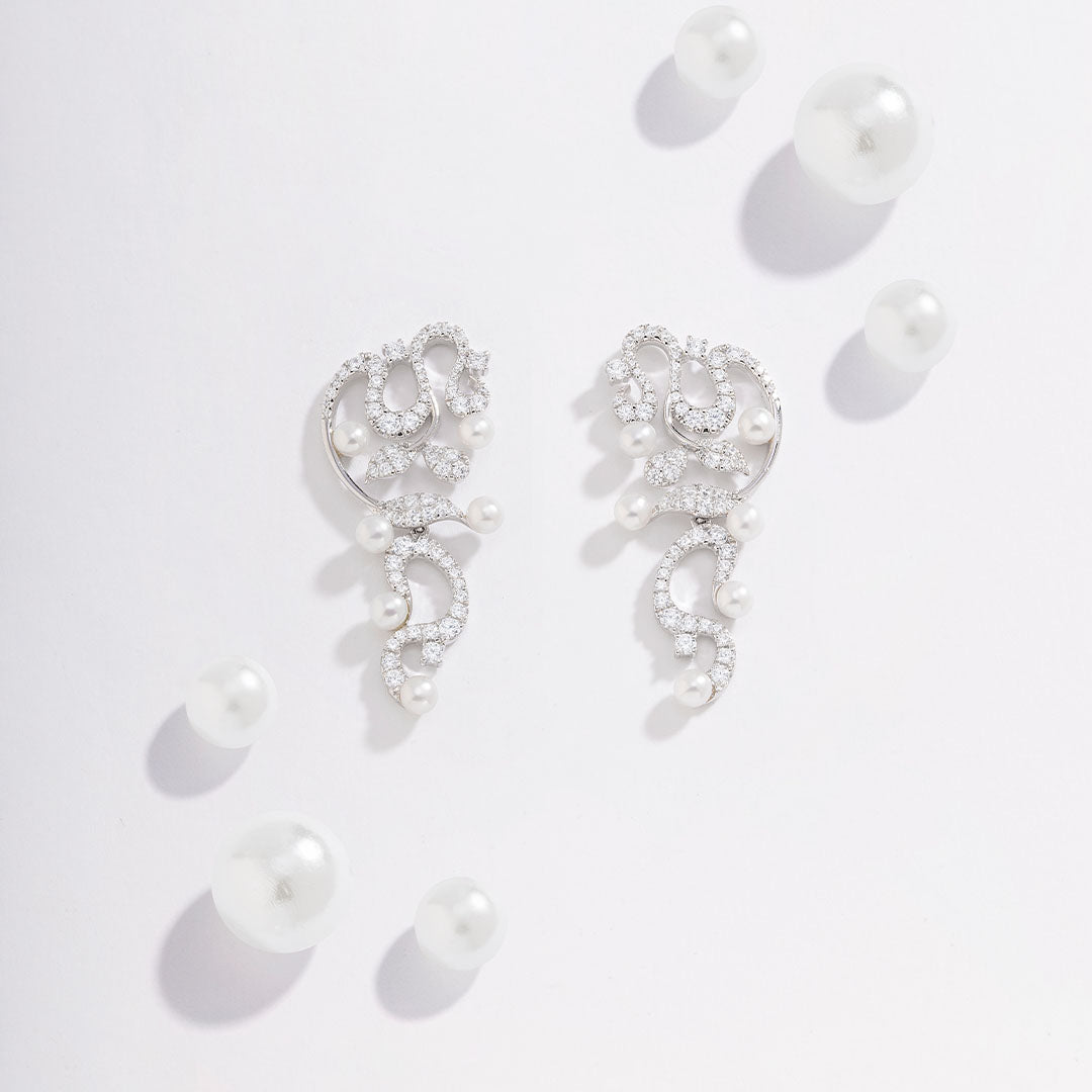 APM Monaco Flower Drop Earrings With Pearls Jewelry in Silver