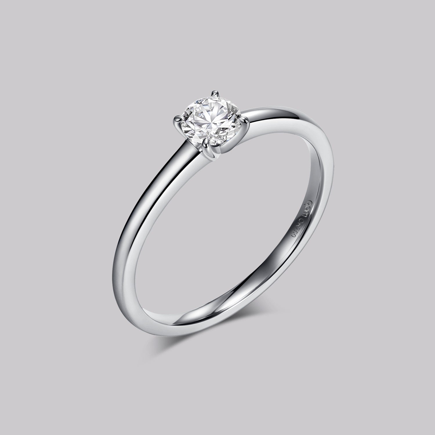 Solitaire Round Diamond Ring (0.25ct) - APM Monaco UK