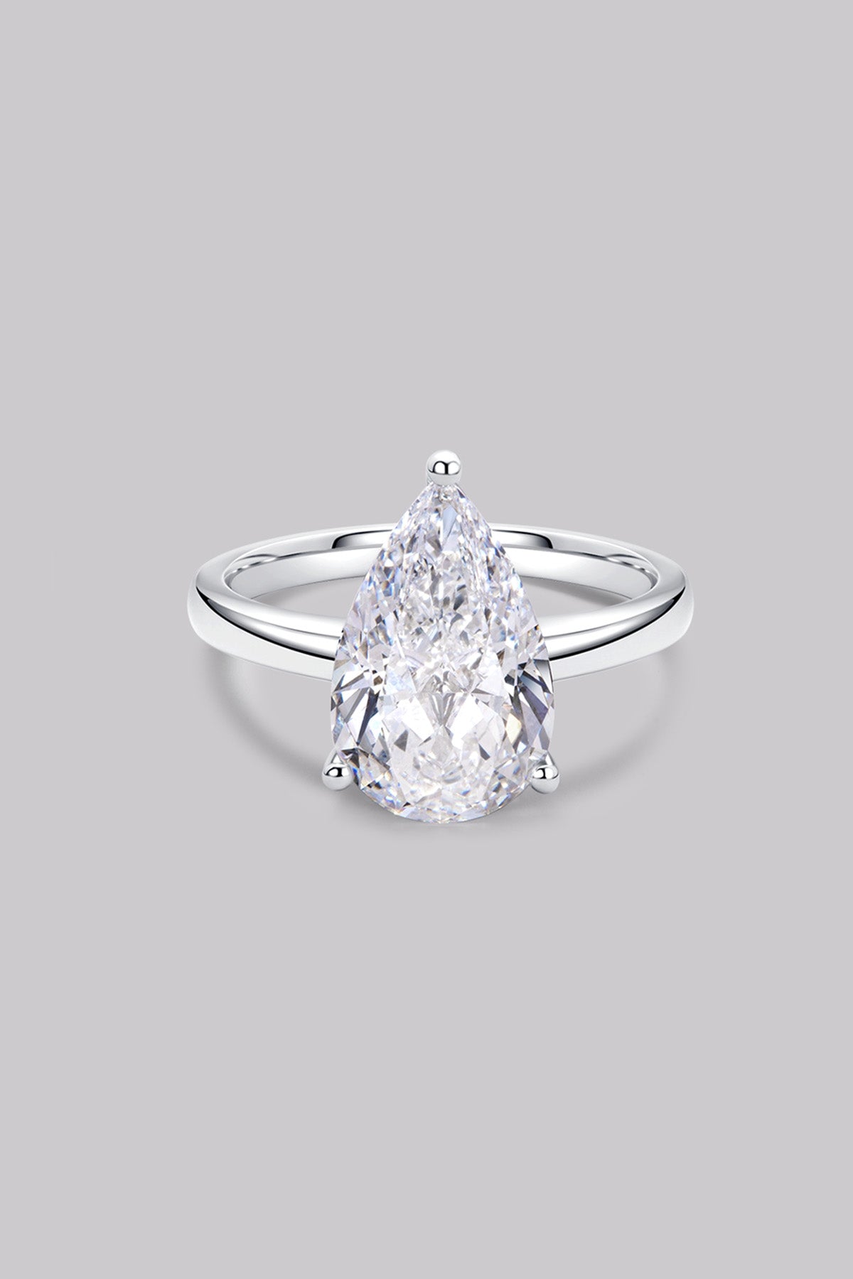 Solitaire Pear Diamond Ring (3ct)