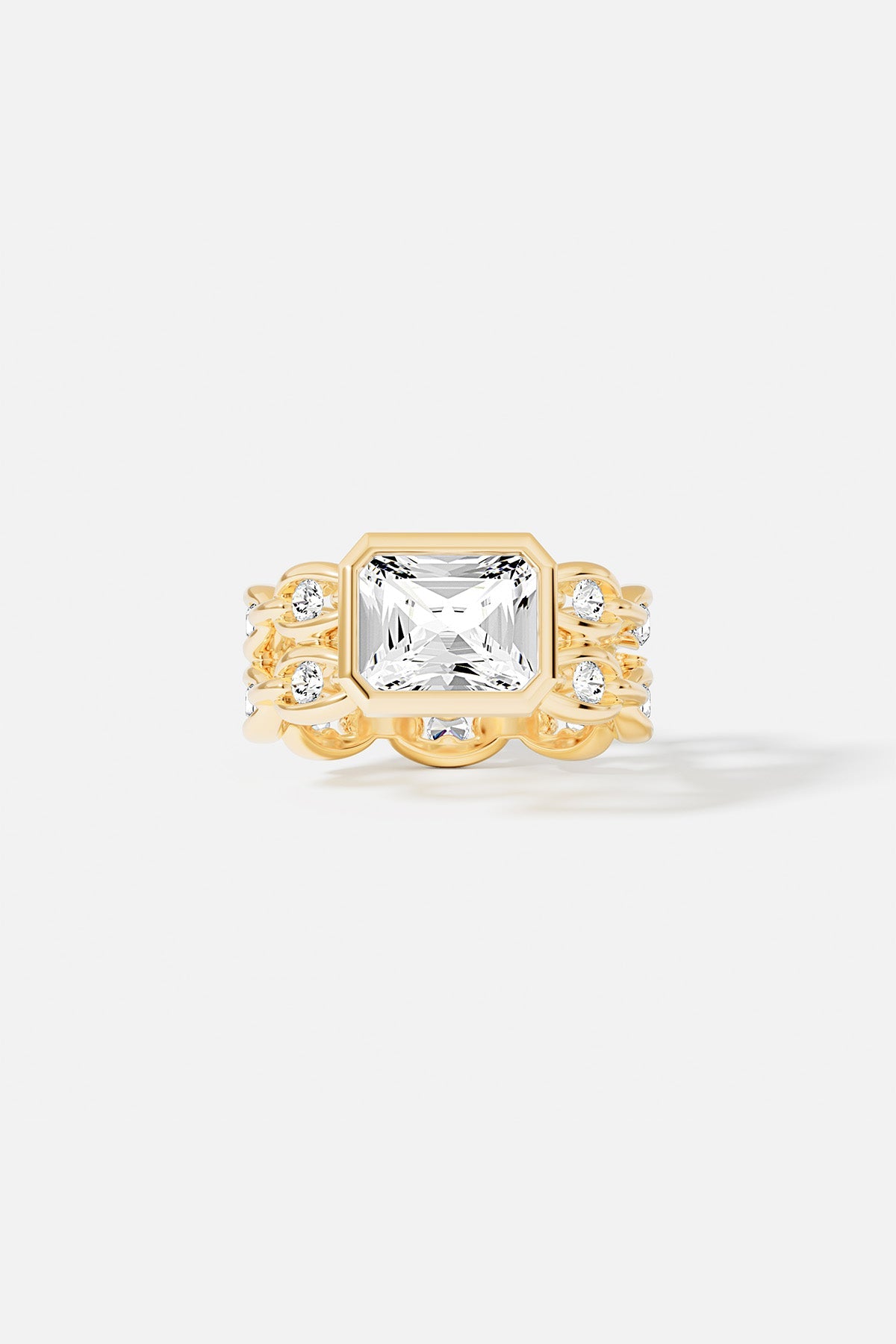 Statement Éclat Chain Ring