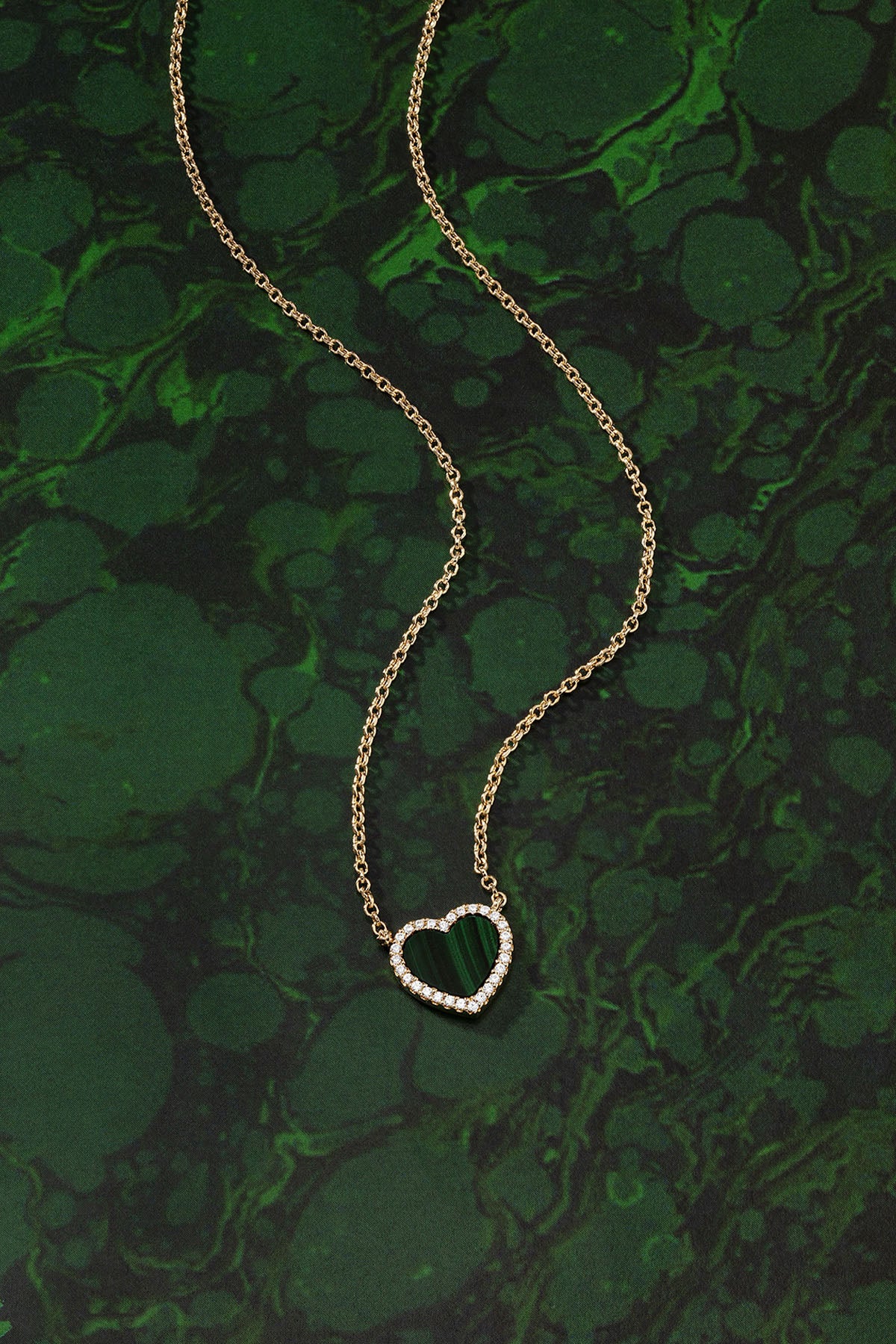 APM Monaco Mini Malachite Heart Adjustable Necklace in Yellow Gold