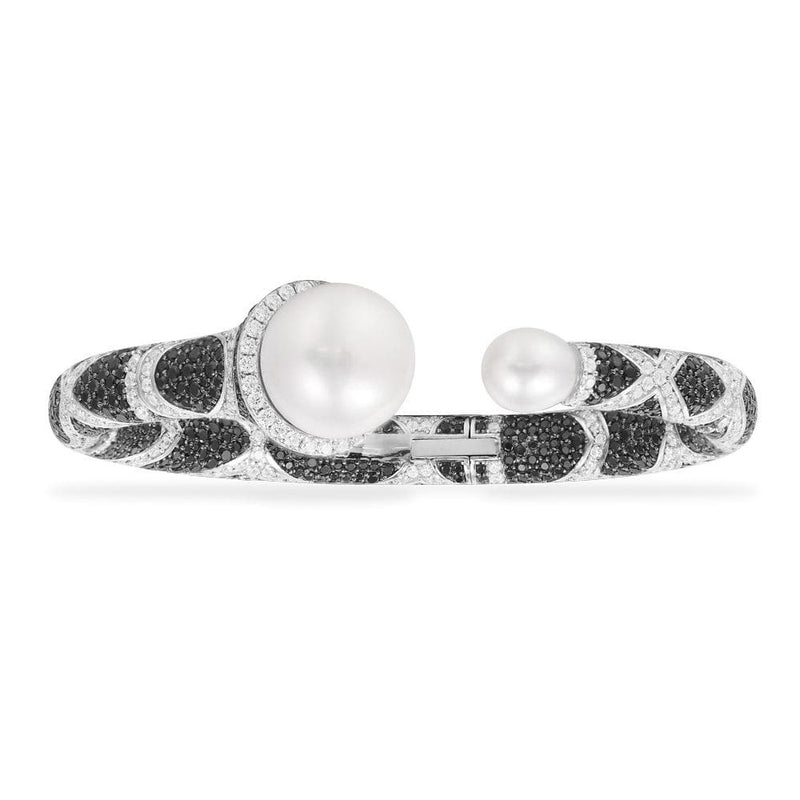 Black & white cuff with pearls